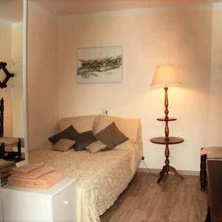 La Raffa House - Buen Ritiro *
